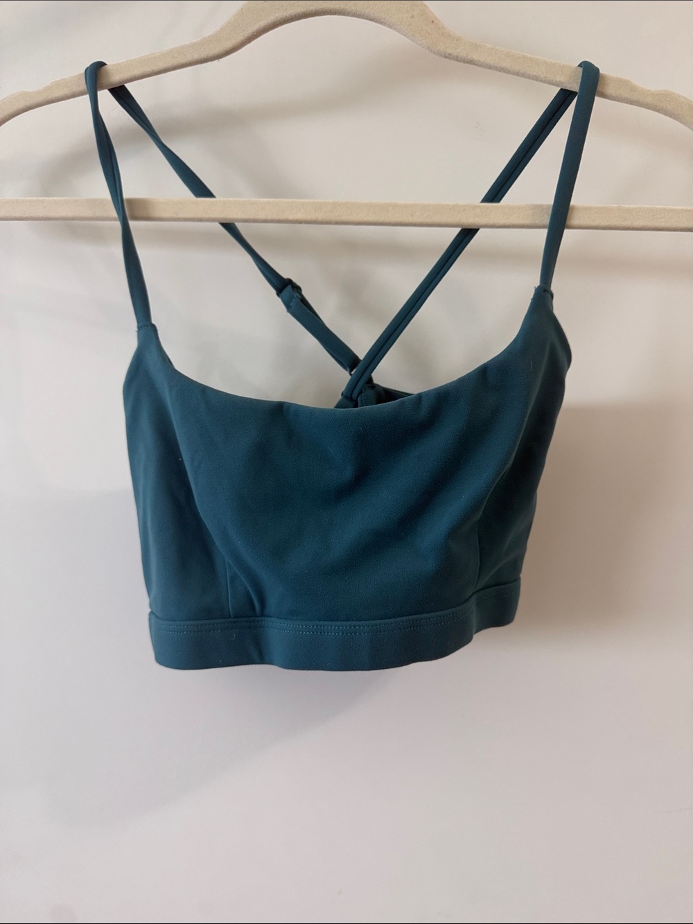 Like New! Alphalete Strappy Sports Bra